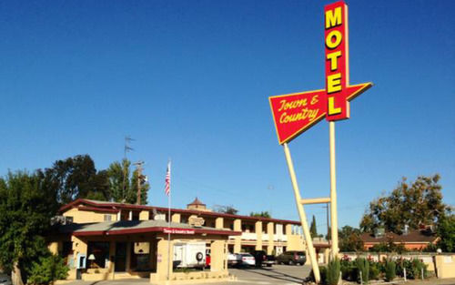 Town & Country Motel Livingston 外观 照片